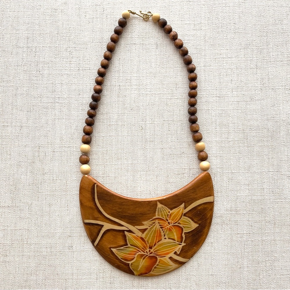Vintage Handcrafted Wooden Floral Beaded Bib Necklace